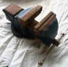 4 inch vice.jpg (51641 bytes)